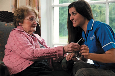 reasons for choosing home care for elderly loved ones